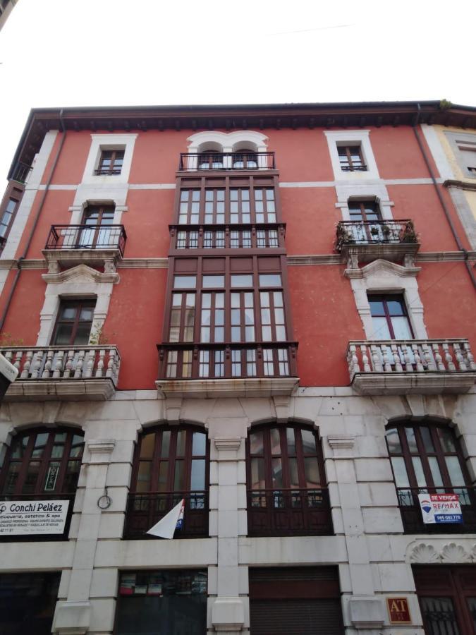 Apartamento Historico Llanes Apartment ภายนอก รูปภาพ